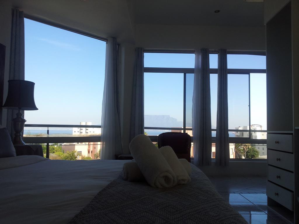 Bread & Barrel Palazzo Blouberg Hotel Bloubergstrand Ngoại thất bức ảnh