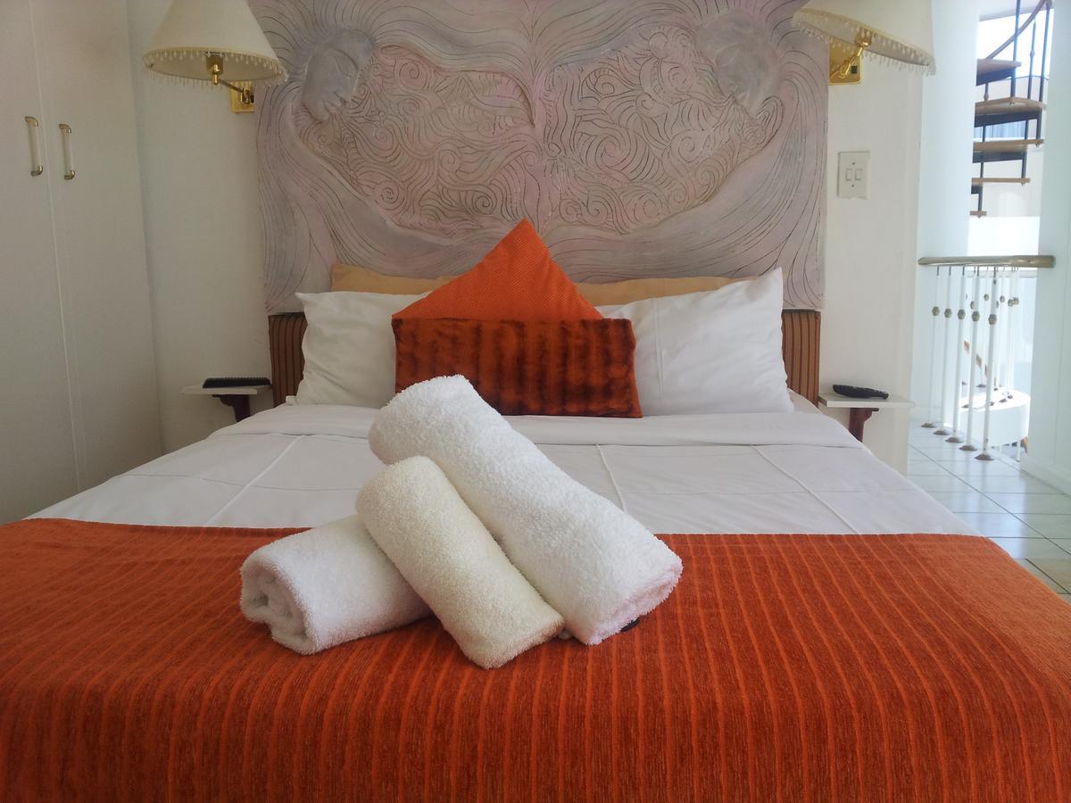 Bread & Barrel Palazzo Blouberg Hotel Bloubergstrand Ngoại thất bức ảnh
